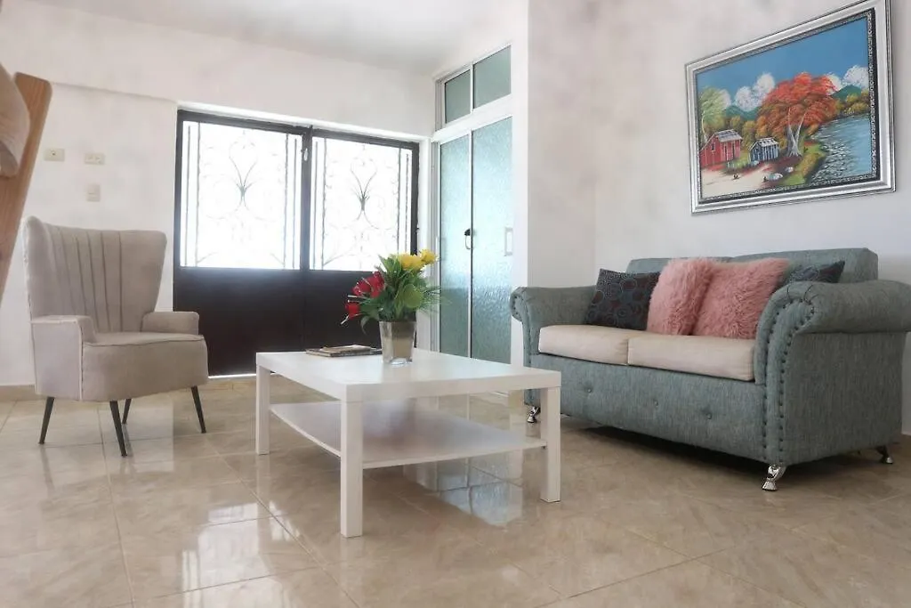 Apartmán Acogedor Apartamento Con Agua Caliente Santo Domingo