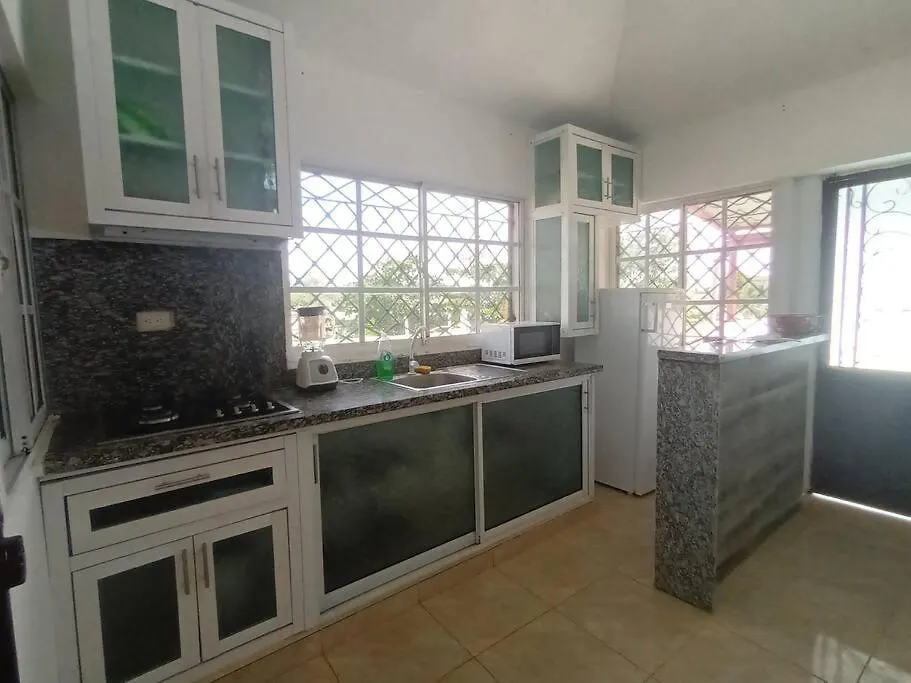 Apartmán Acogedor Apartamento Con Agua Caliente Santo Domingo